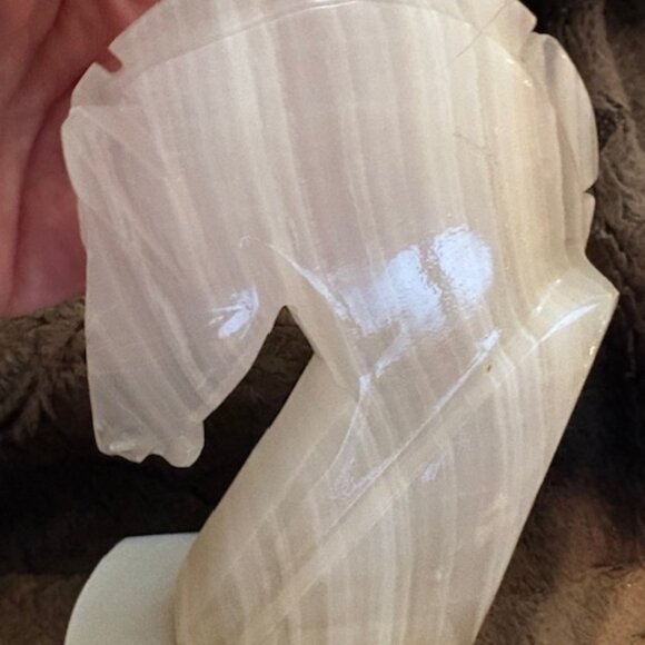 Vintage MCM Carved Alabaster Marble Onyx Stone Horse Knight Chess Bookend Accent - Picture 3 of 6